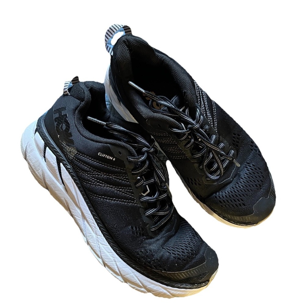 HOKA ONE ONE Clifton 6‎ Women's Sz 8.5 Black Athletic Running Shoes 1102873 BWHT